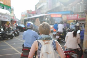 city-people-woman-street-highres