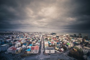 iceland-holiday-night-clouds-highres